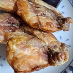 肉のまるやす - ローストチキン裏側