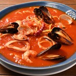 Seafood tomato soup pasta