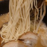 七星堂 - 麺はこんなかんじ。