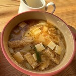 Shiro Hotaru Tofu Ten - 具沢山の味噌汁