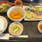 食べごろ定食専門店 - 