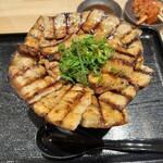 Sumibi Yaki Buta-don Buta Goya Takatsuki Ten - 〇蒲焼豚丼800円（税込）