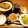 Yokohama Motomachi Doria Arukakitto Kinshi Cho Ten - チーズフォンデュ風ハンバーグドリア（大盛） + アイスコーヒー