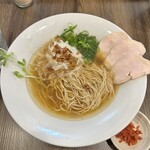 Tori Soba Hon Ten - しょうゆ鶏そば（790円）桜えびトッピング無料