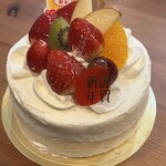 Le Wiz! - フルーツ仕上げ生クリーム2,420円