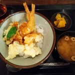 Shikoku SAKABA Higobashi Ten - うつぼと海老の天丼