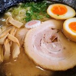 Ramen Zenya - 味玉とチャーシュー１枚追加です。