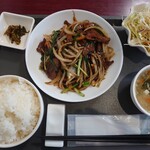 中華料理 林々 - レバニラ定食980円