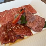 Yakiniku Senara Kawaguchi Ki Mo-Ru Puraza Ten - 