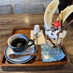 Coffee Ya Matsuo - ミニチョコレートパフェと珈琲 950円