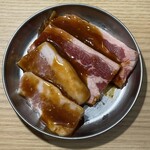 Yakiniku Horumon Maruyoshi Seiniku Ten Shinfukushima Ten - バラカルビ&豚とろプレゼント