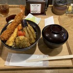 231381414 - 特製合いもり丼