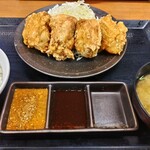 Karayama Hamamatsu Sachi Ten - からやま定食4個￥759