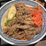 Yoshinoya Mina Tsudanuma Ten - 牛すき丼　644円