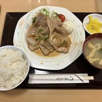 レストランポールライト - 豚肉の生姜焼き定食 ご飯大盛り