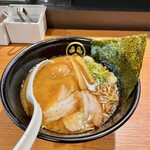 TOKYO Tonkotsu BASE MADE by Ippudo Kawagoe Ten - 醤油煮玉子