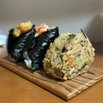 Hoshi no Onigiri - 五目炊き込み、銀鮭の粕漬け、大海老天むす