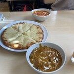 Nan House - スペシャルカレーとチーズナン