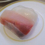 Kappa Sushi Omiya Uetake Ten - 寒ブリ・烏賊二種盛 121円(税込)