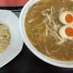 ラーメン末広本店 - 