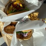 FRESHNESS BURGER Guranemioizumigakuenten - 