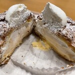 Cream puff to Yakigashi Beikun - ワッサンシュー　断面