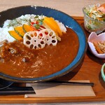 Cafe On The Water - ジビエカレー　900円