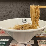 煮干らあめん　じんべえ - あん肝そば
海老と大葉の和え玉