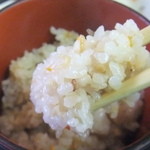 Akatonbo - 炊き込みご飯美味いです。もう少し量欲しいです。