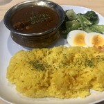 CURRY GEEK Giken Base Shiten - チキンカレー　¥980-