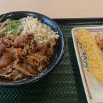 Hanamaru Udon Marugame Jo Nishi Ten - 牛肉うどん小、いか天、はなまる唐揚げ(*´ω｀*)