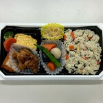 Mameto Matsudo Ten - 鶏唐＆鮭弁当 ¥842