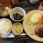 食べごろ定食専門店 - ミンチカツ定食