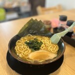 横浜家系ラーメン 初の家 - 