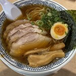 Marugen Ramen Meito Koryu Ten - 熟成醤油　チャーシュー麺