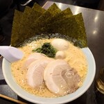 Yokohama Iekei Ramen Konshinya Hamamatsu Ten - 631ラーメン