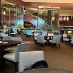 Atrium Lounge - 