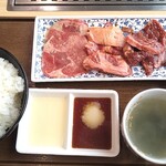 焼肉食堂 まんぷく - 