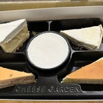 CHEESE GARDEN Shapo Funabashi Ten - 左上から時計回りにしらさぎ、フロマージュブラン、御用邸チーズケーキ、御用邸チーズケーキの苺、真ん中はクレームダンジュ