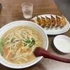 ほとり - 味噌ラーメン　　　　　　　餃子