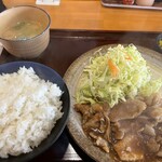 Tonki - 豚ロースしょうが焼定食（ご飯大盛り）
                        ＋肉多め＋お代わりご飯
                        850円＋250円＋100円