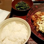 Ootoya Asakusabashiten - 大戸屋さんは、PDFダウンロード等ではなくアプリ内で、食材の産地・アレルギー情報や、【不使用添加物一覧】を、閲覧可能にしているのですね。ごまかさぬ主要食材産地名　胡麻和えで摂る亜鉛葉酸