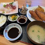 かまえ食堂 丼どん - どんどん定食