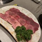 焼肉 てっぺん - 