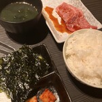 Kobe Gyuu Private rooms Yakiniku Te Changgum Sannomiya Toarodo Ten - 