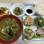 神戸市中央卸売市場 東部市場 食堂 - 刺身定食　2024.2