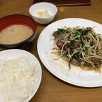 Sachi - ニラレバ炒め定食