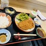 割烹 あかつき - とんかつ定食