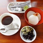 道の駅　いりひろせ - 「ホットコーヒー＆サービス品」￥300です(2014/1/15UP)