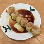 HONG KONG KIBUN - 魚肉焼売（600円）は串物にて…